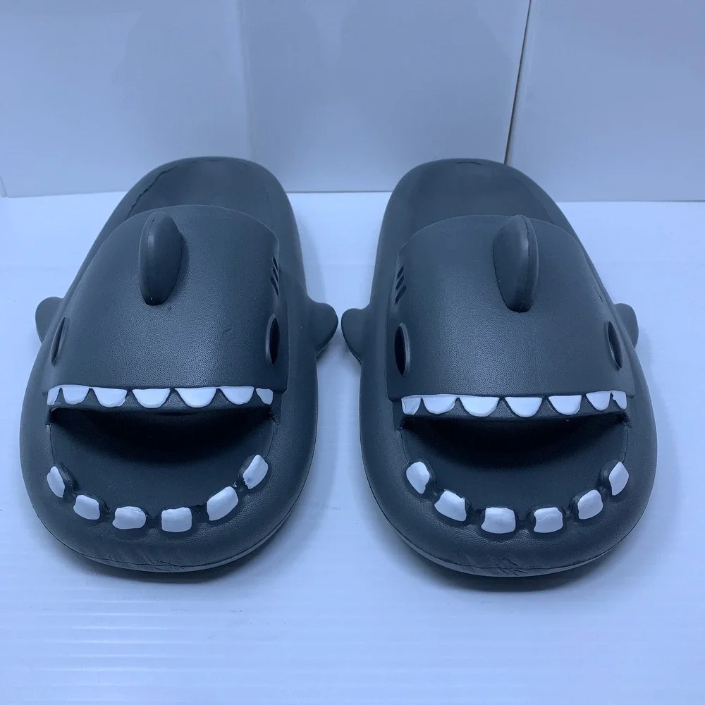 Unbranded Mens 11 Grey Novelty 3D Shark Fin Teeth EVA Foam Slide Sandals New